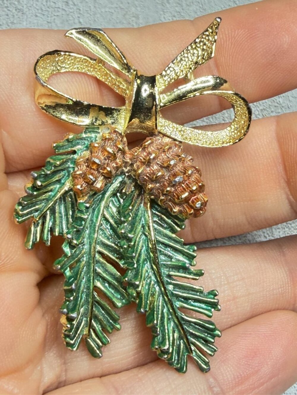 Gerry's Pinecone Brooch Evergreen Branch Vintage